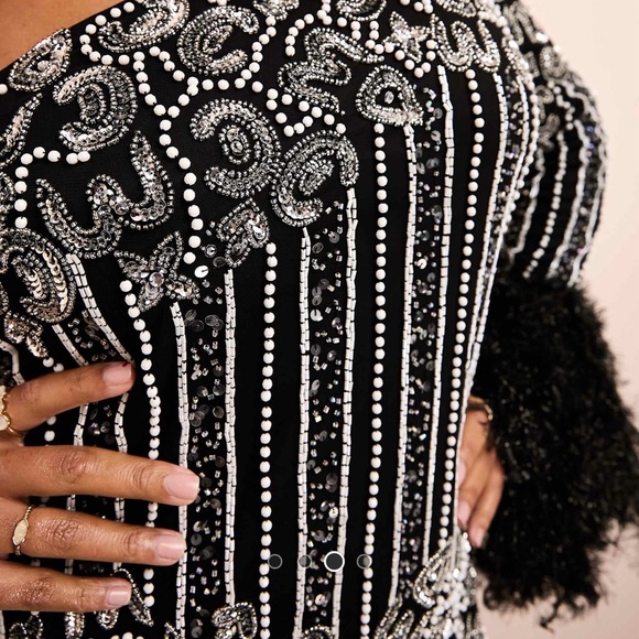 ASOS Curve Black and Silver Long Sleeve Dress - Picture 4 of 8